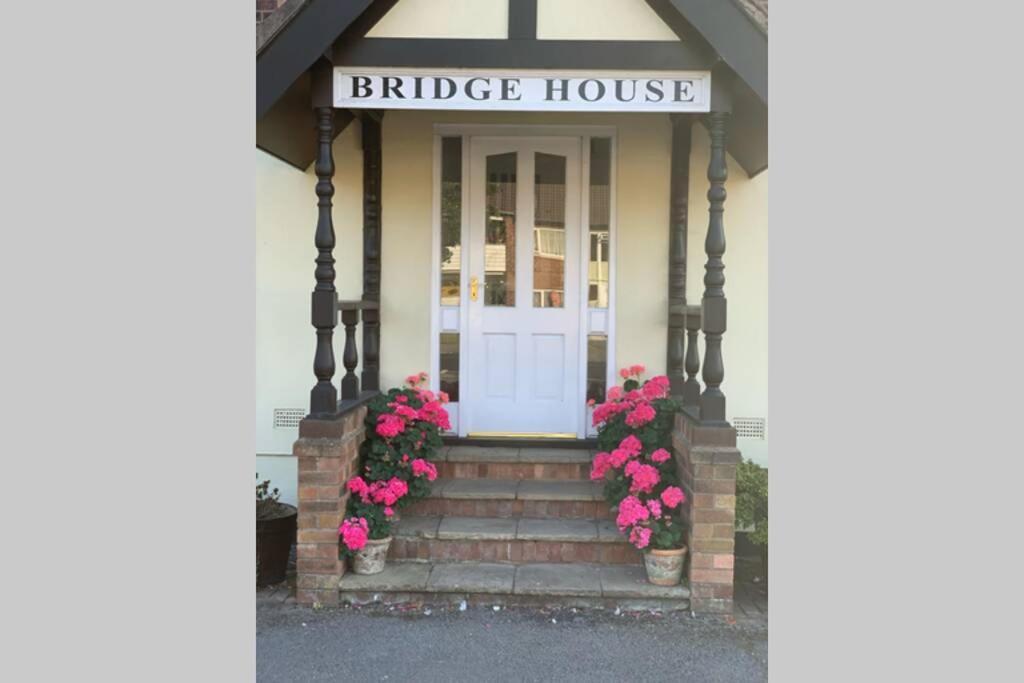 A Charming, Spacious 2 Bedroom Apartment In Lytham リザム・セント・アンズ エクステリア 写真